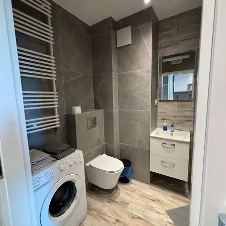 Ostin A41 Apartment