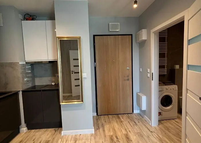 Ostin A41 Apartman Varsó
